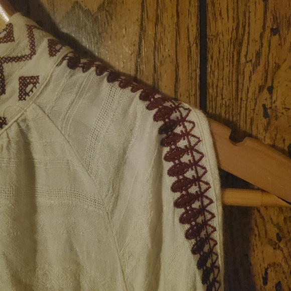 MAEVE / ANTHROPOLOGIE Magda Open-Shoulder Embroidered Blouse - Small - Picture 5 of 8